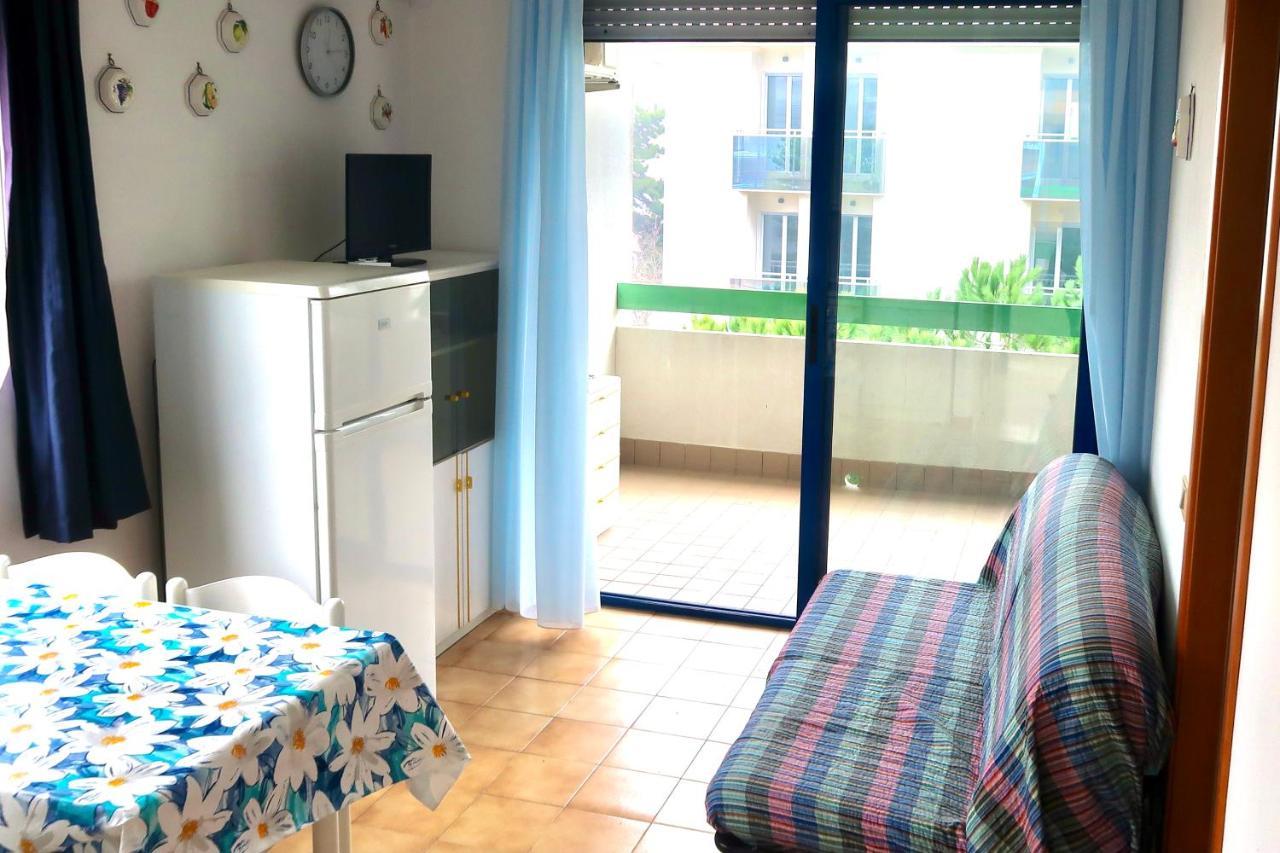 Grazioso Appartamento N 47 A 100Mt Dal Mare 比比翁 外观 照片