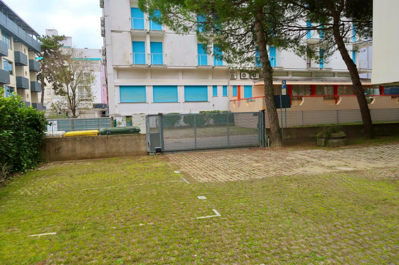 Grazioso Appartamento N 47 A 100Mt Dal Mare 比比翁 外观 照片