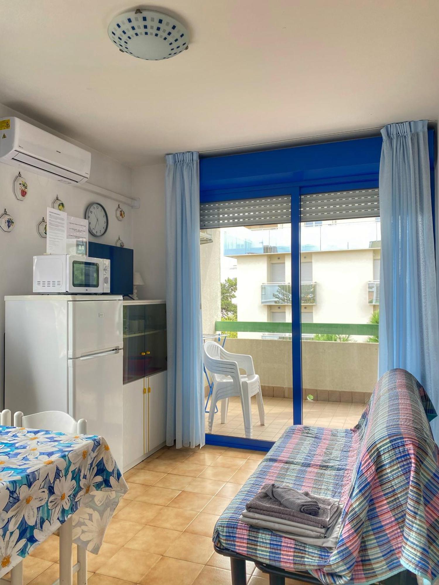 Grazioso Appartamento N 47 A 100Mt Dal Mare 比比翁 外观 照片