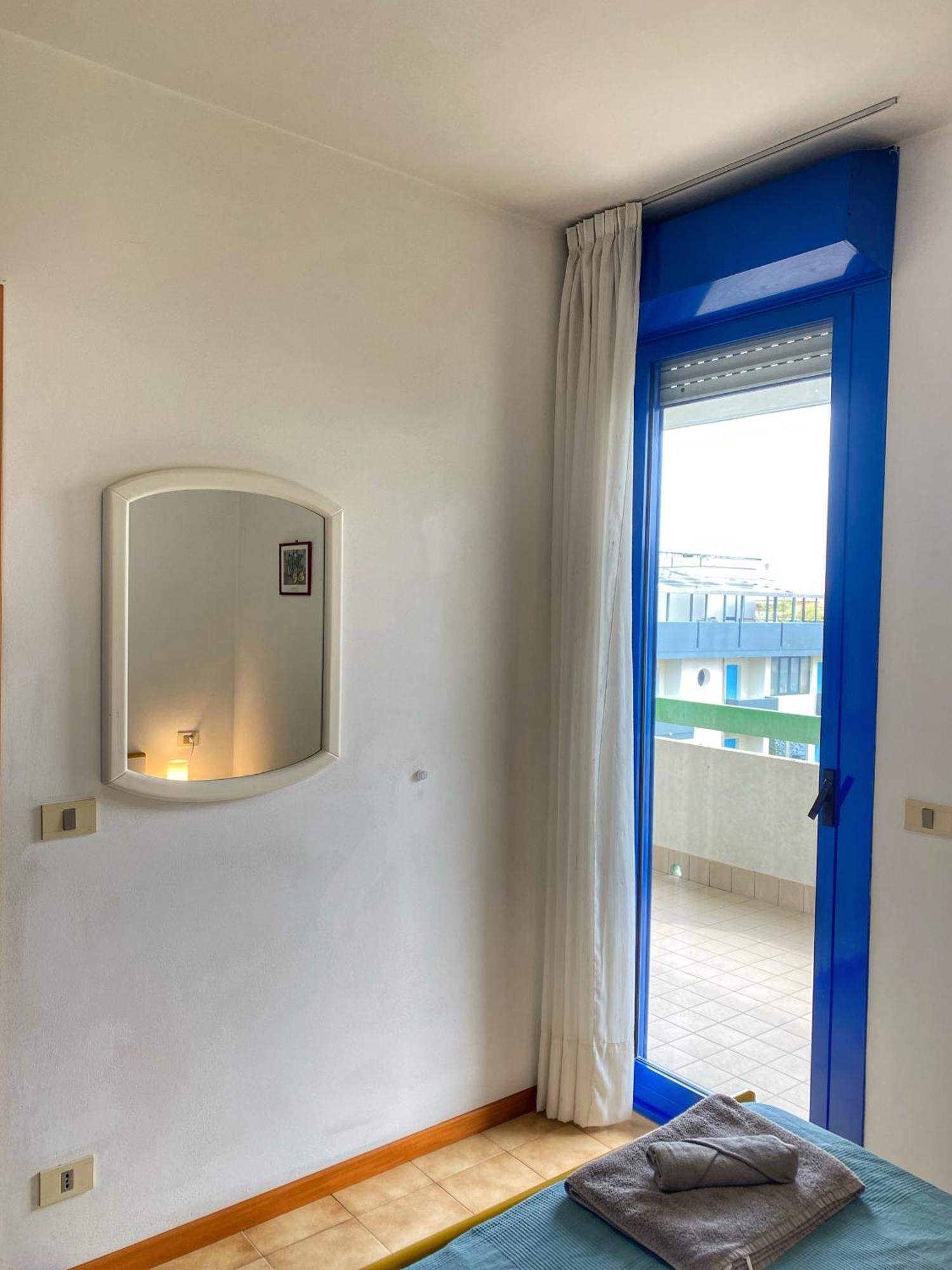 Grazioso Appartamento N 47 A 100Mt Dal Mare 比比翁 外观 照片