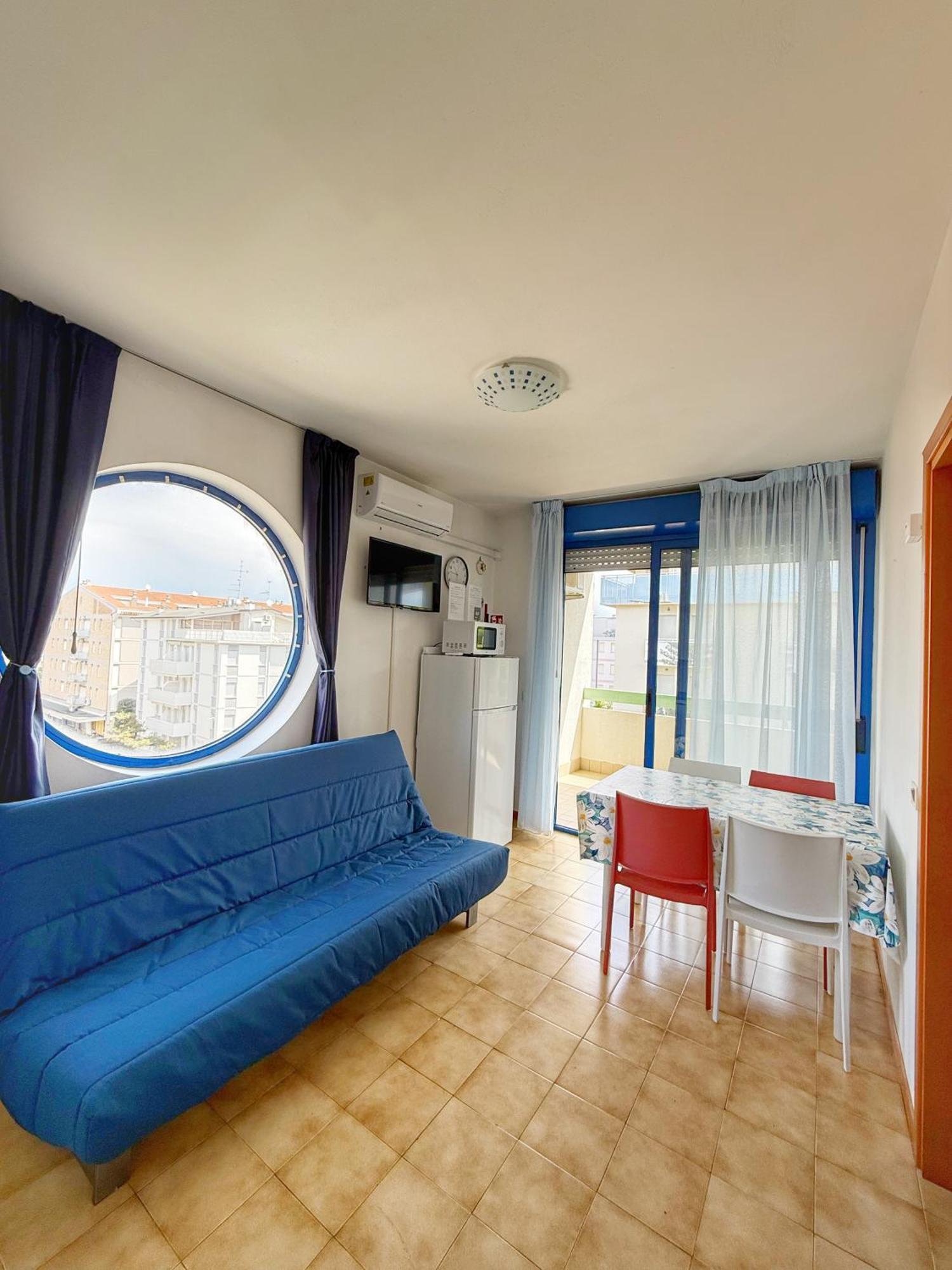 Grazioso Appartamento N 47 A 100Mt Dal Mare 比比翁 外观 照片